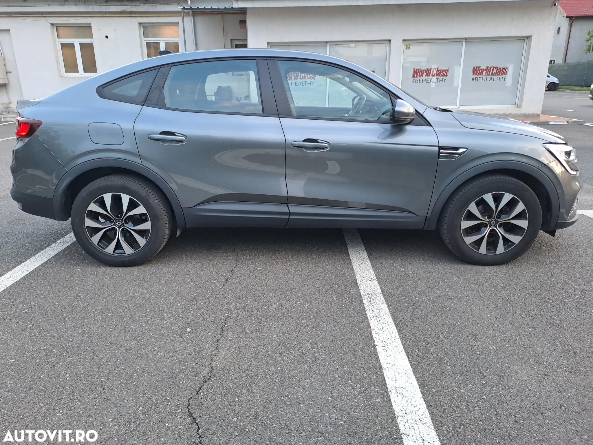 Renault Arkana MHEV 140 EDC Equilibre - 8