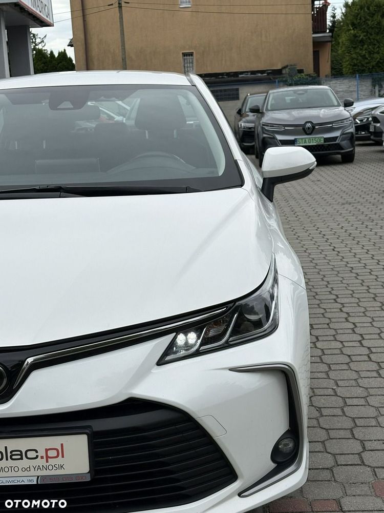 Toyota Corolla - 11
