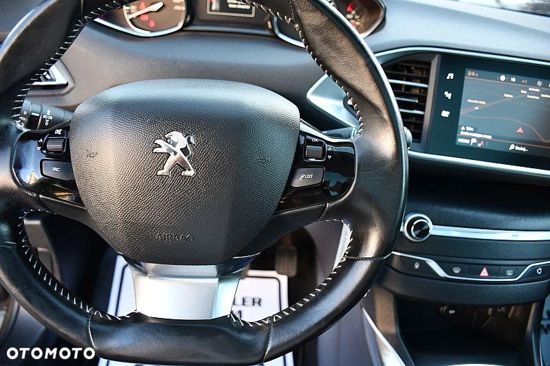 Peugeot 308 BlueHDi FAP 130 Stop & Start Allure - 18