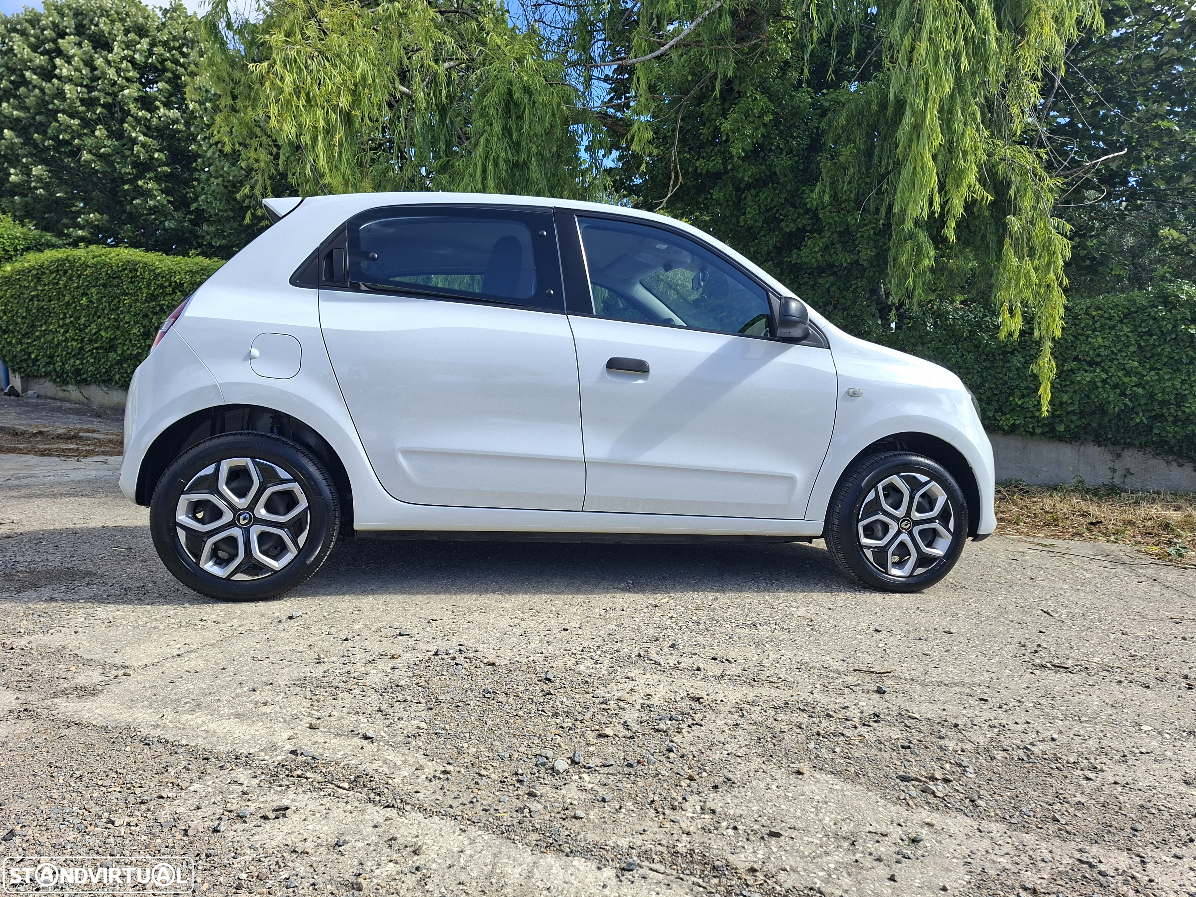 Renault Twingo SCe 70 Liberty - 43