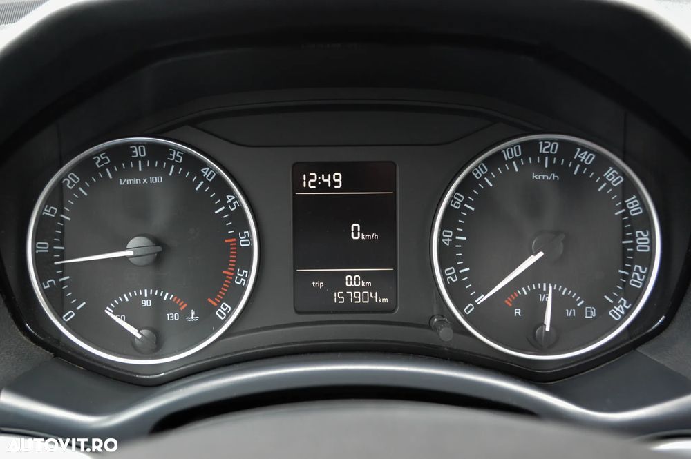 Skoda Octavia 1.6 TDI DPF Elegance - 6