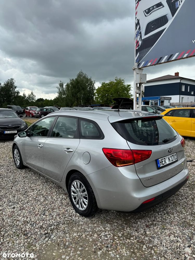 Kia Ceed 1.4 CRDi 90 Vision - 4