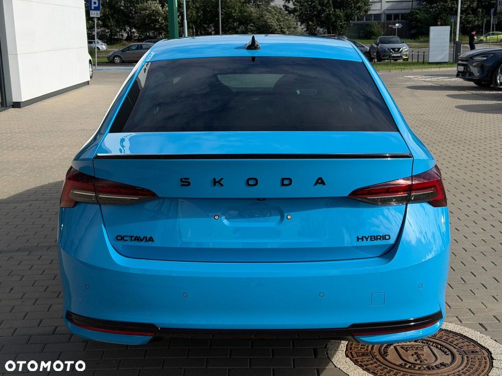 Skoda Octavia 1.5 TSI mHEV Sportline DSG - 7