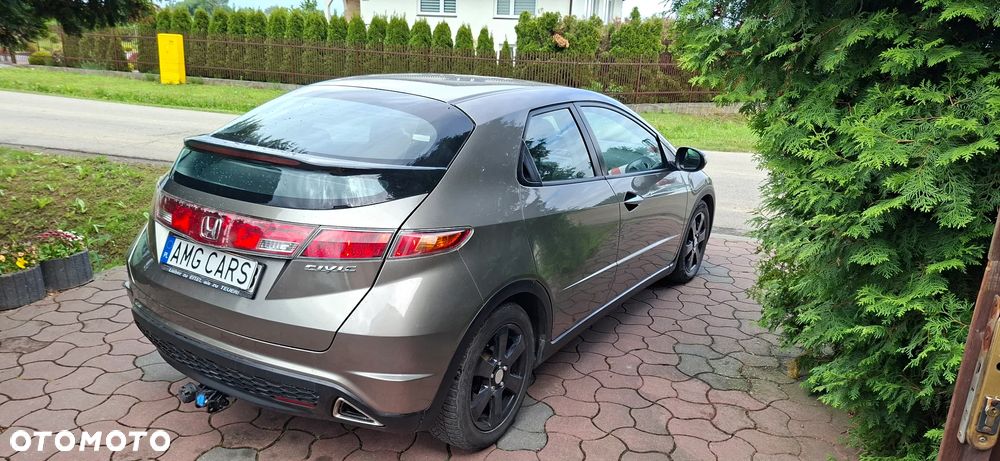 Honda Civic 1.8i-VTEC Sport - 5
