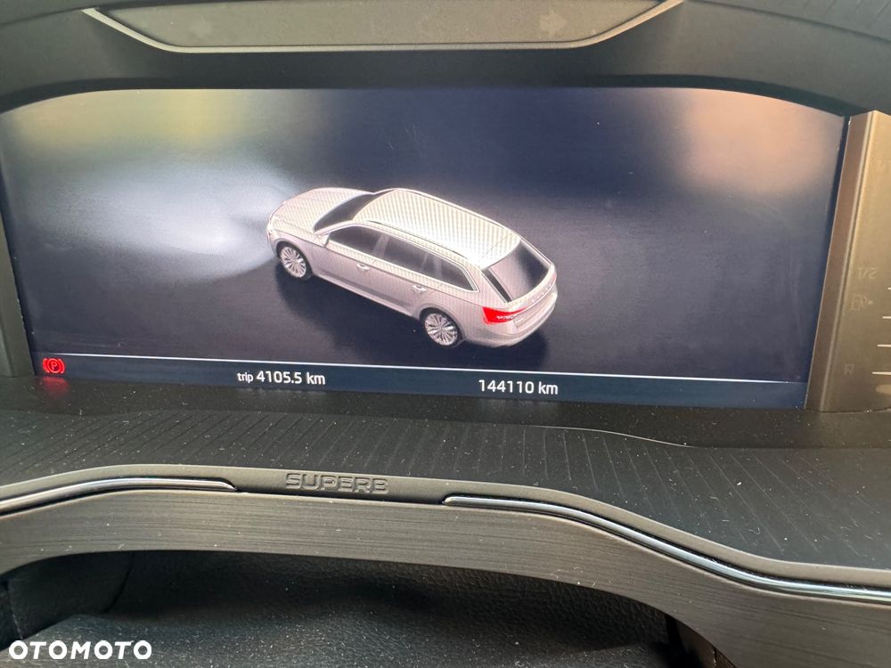 Skoda Superb 2.0 TDI SCR 4x4 Style DSG - 15