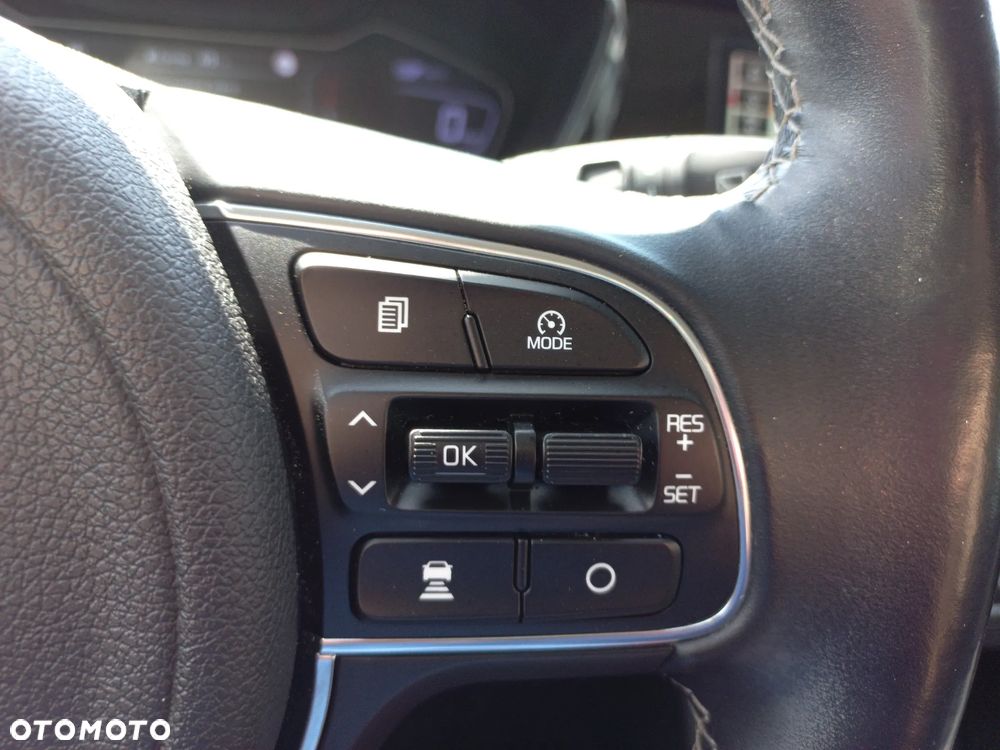 Kia Niro 1.6 GDI Hybrid M - 22