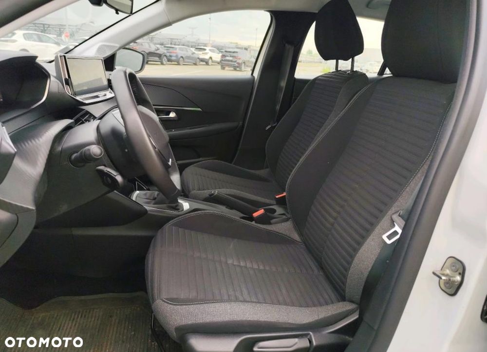 Peugeot 208 PureTech 100 Active - 9