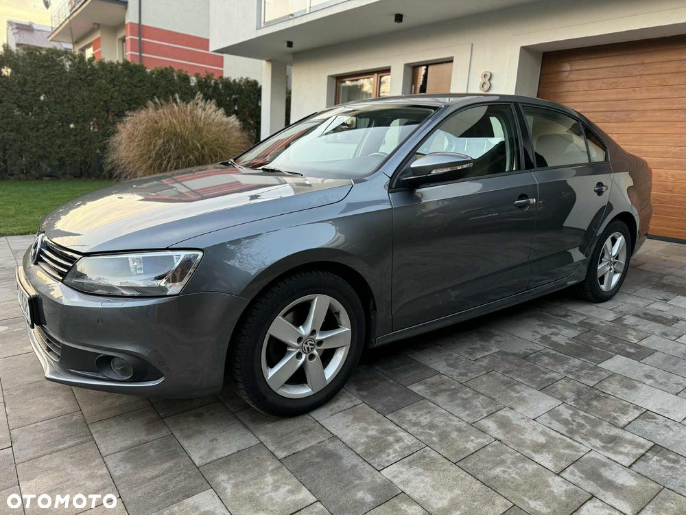 Volkswagen Jetta 1.2 TSI BMT Comfortline - 8
