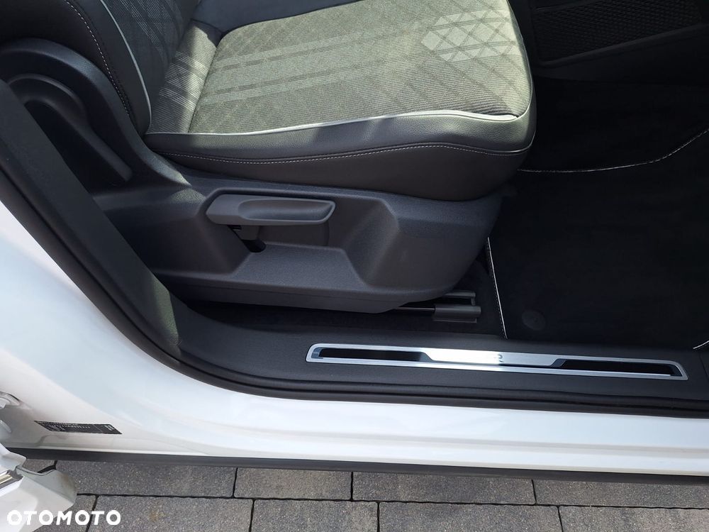 Volkswagen Tiguan 1.5 TSI EVO R-Line DSG - 17