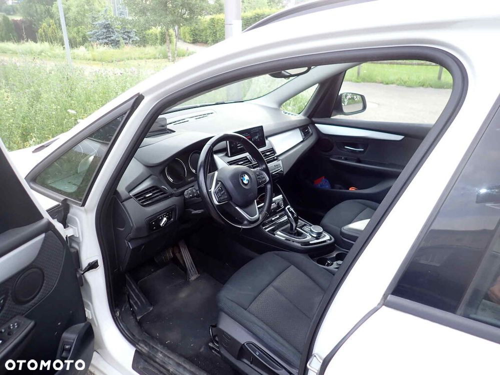 BMW Seria 2 218d GT xDrive - 7