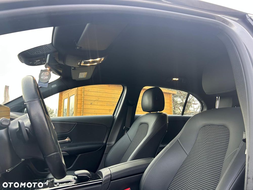 Mercedes-Benz Klasa A 200 7G-DCT Edition 2020 - 17