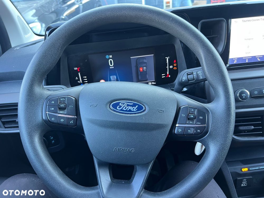 Ford Transit courier automat - 25