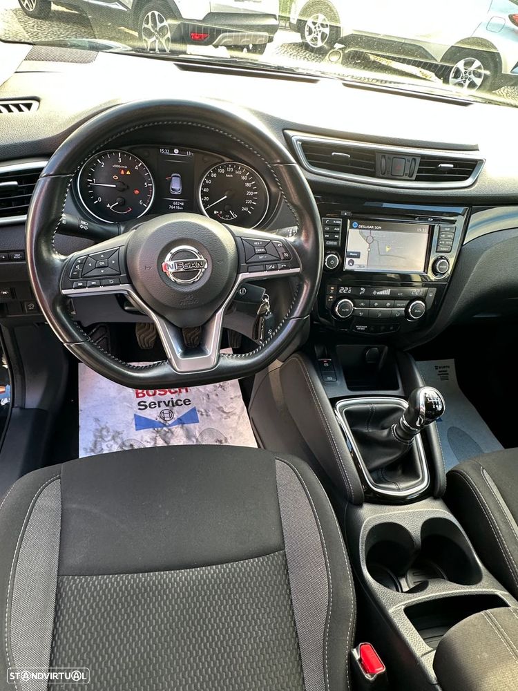 Nissan Qashqai 1.5 dCi N-Connecta Business - 16