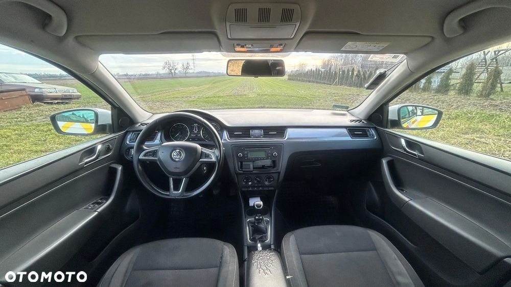 Skoda RAPID 1.2 Ambition - 17