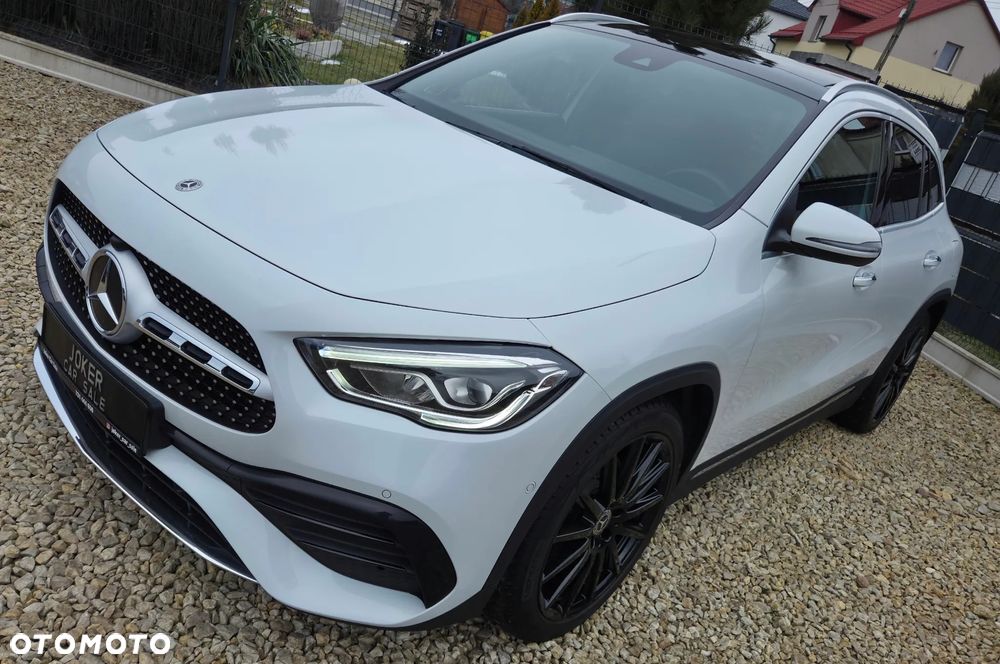 Mercedes-Benz GLA 200 7G-DCT AMG Line - 2