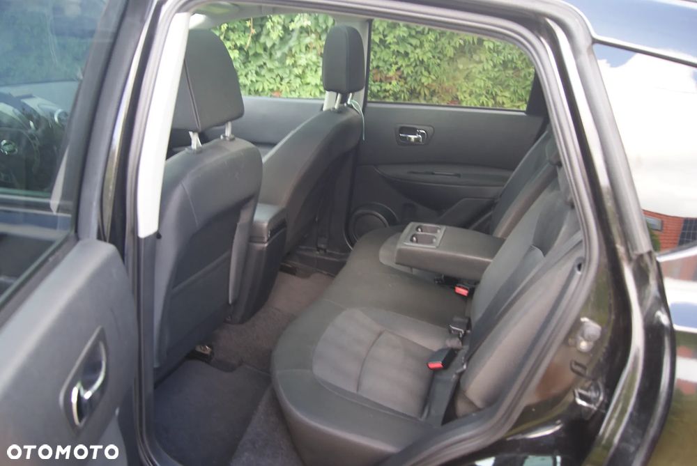 Nissan Qashqai 2.0 dCi DPF I-Way - 8
