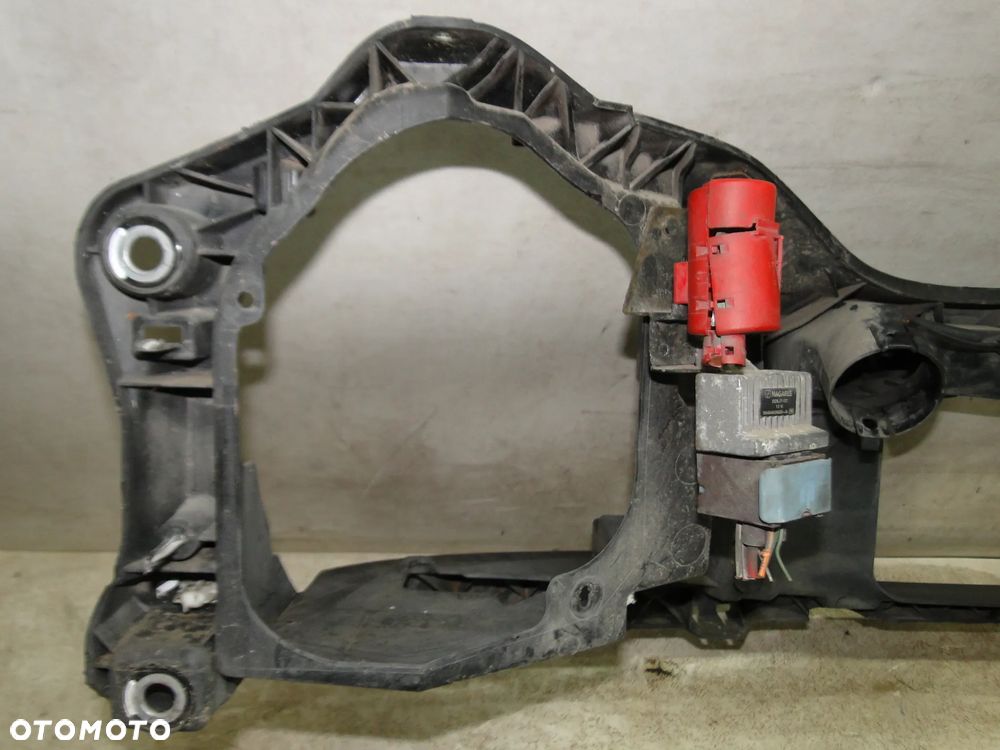 MASTER II MOVANO A PAS PRZEDNI WZMOCNIENIE CZOŁOWE 03-09r - 16