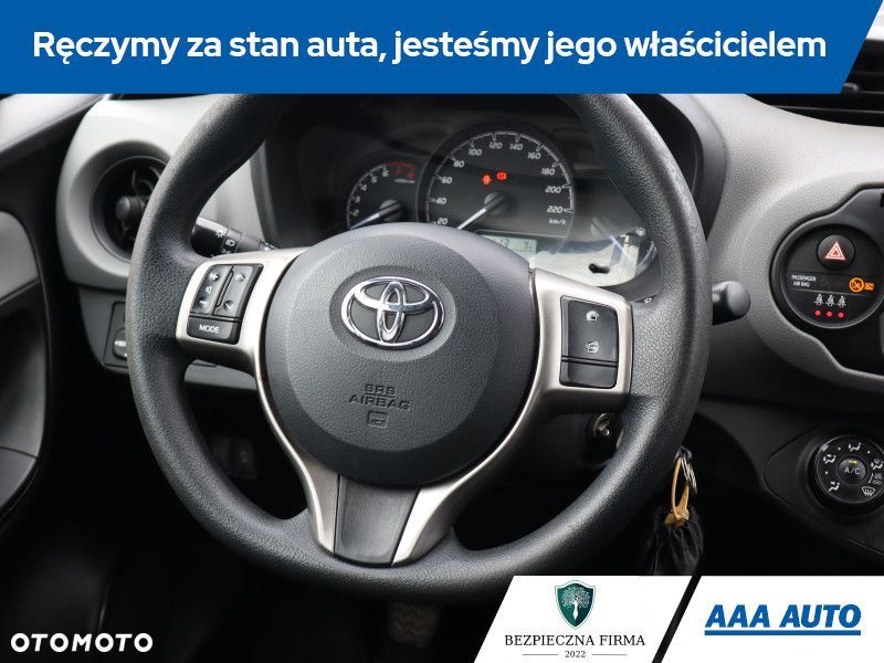 Toyota Yaris - 16