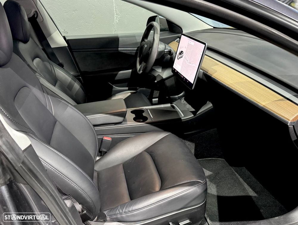 Tesla Model 3 Standard Range Plus RWD - 11