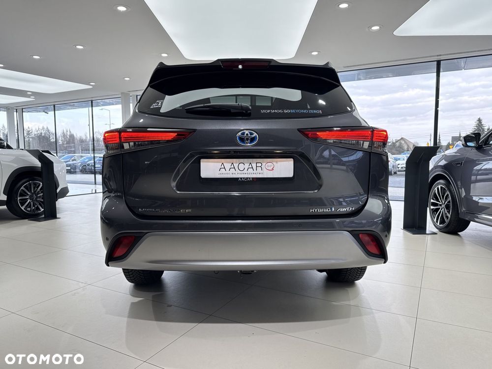 Toyota Highlander - 4