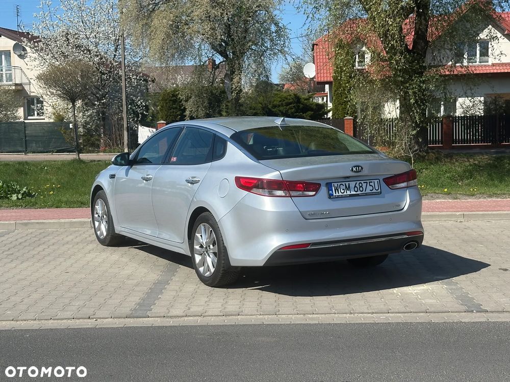 Kia Optima 1.7 CRDI L - 15