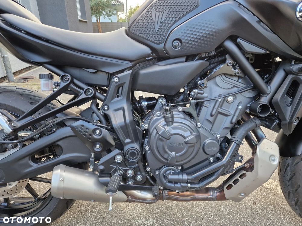 Yamaha MT - 7