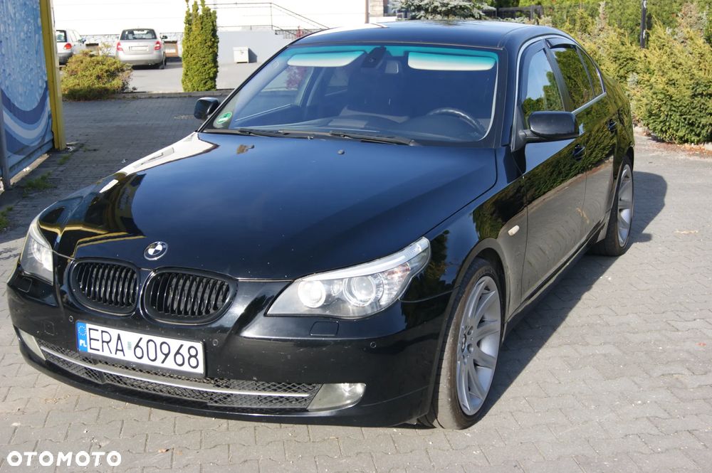 BMW Seria 5 525d Edition Sport - 18