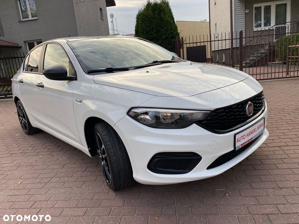 Fiat Tipo 1.4 16v Easy - 2