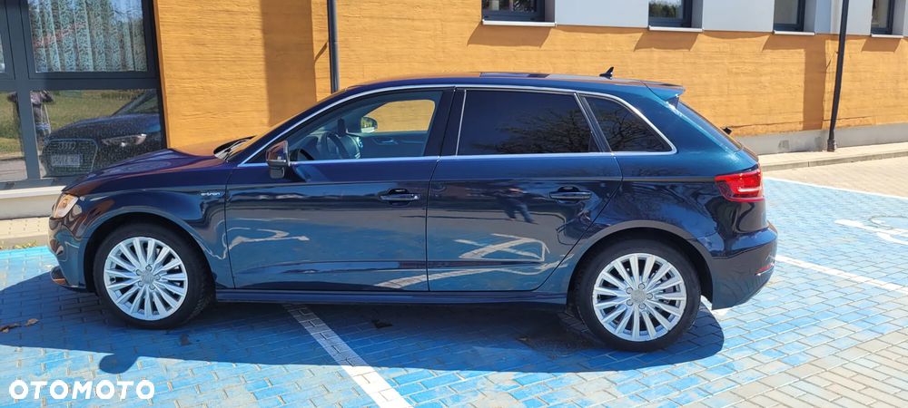 Audi A3 Sportback 2018 photo 4