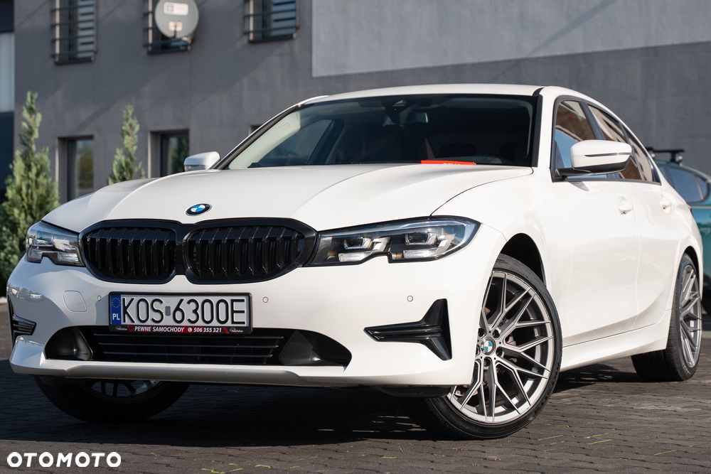 BMW Seria 3 318i Sport Line - 3