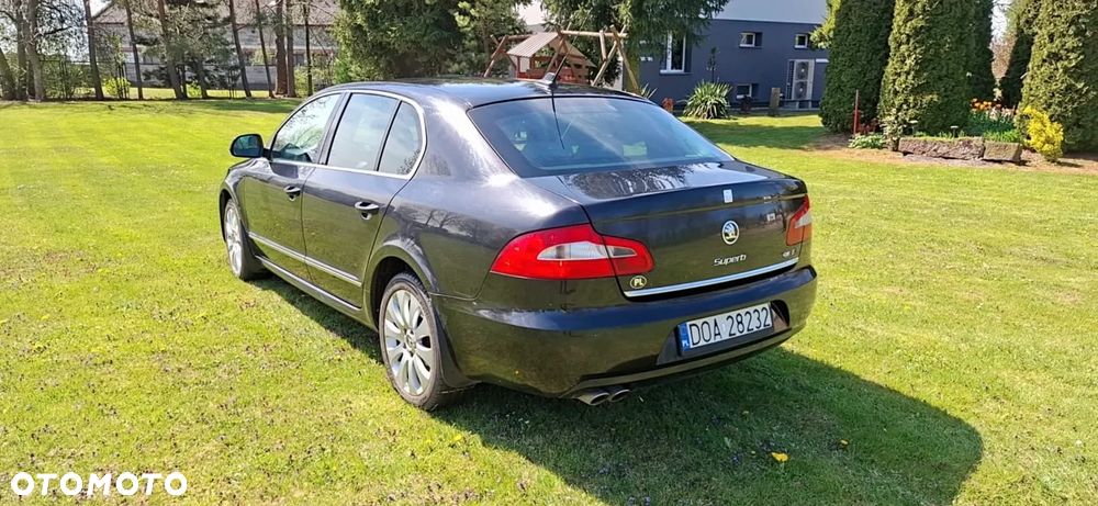 Skoda Superb 2.0 TDI Elegance - 6