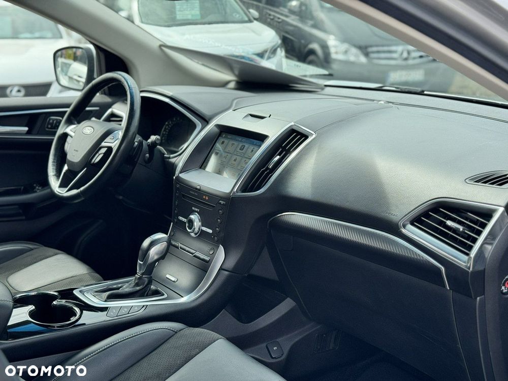Ford Edge - 40