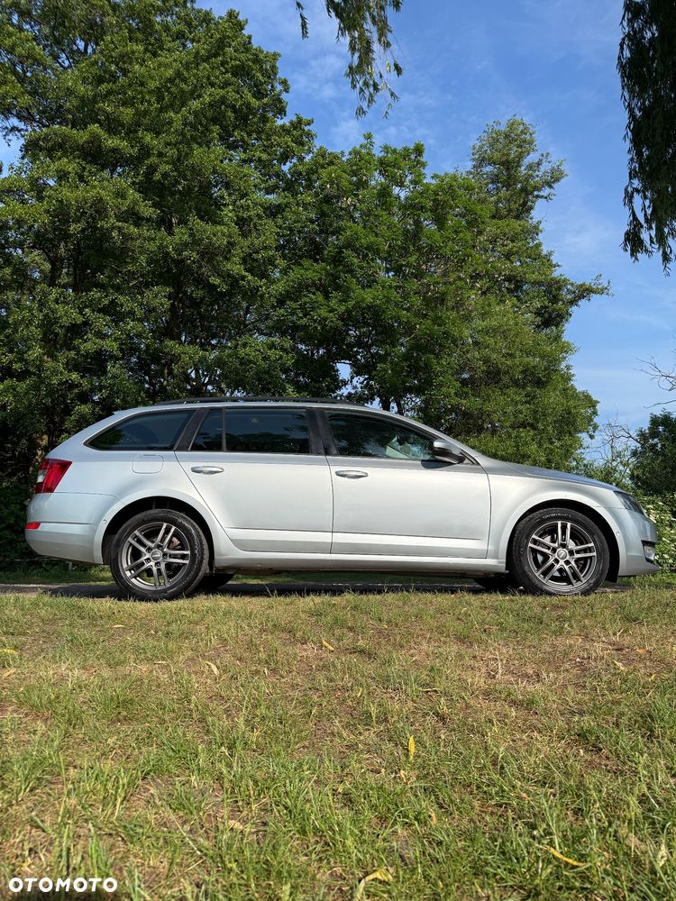 Skoda Octavia - 3