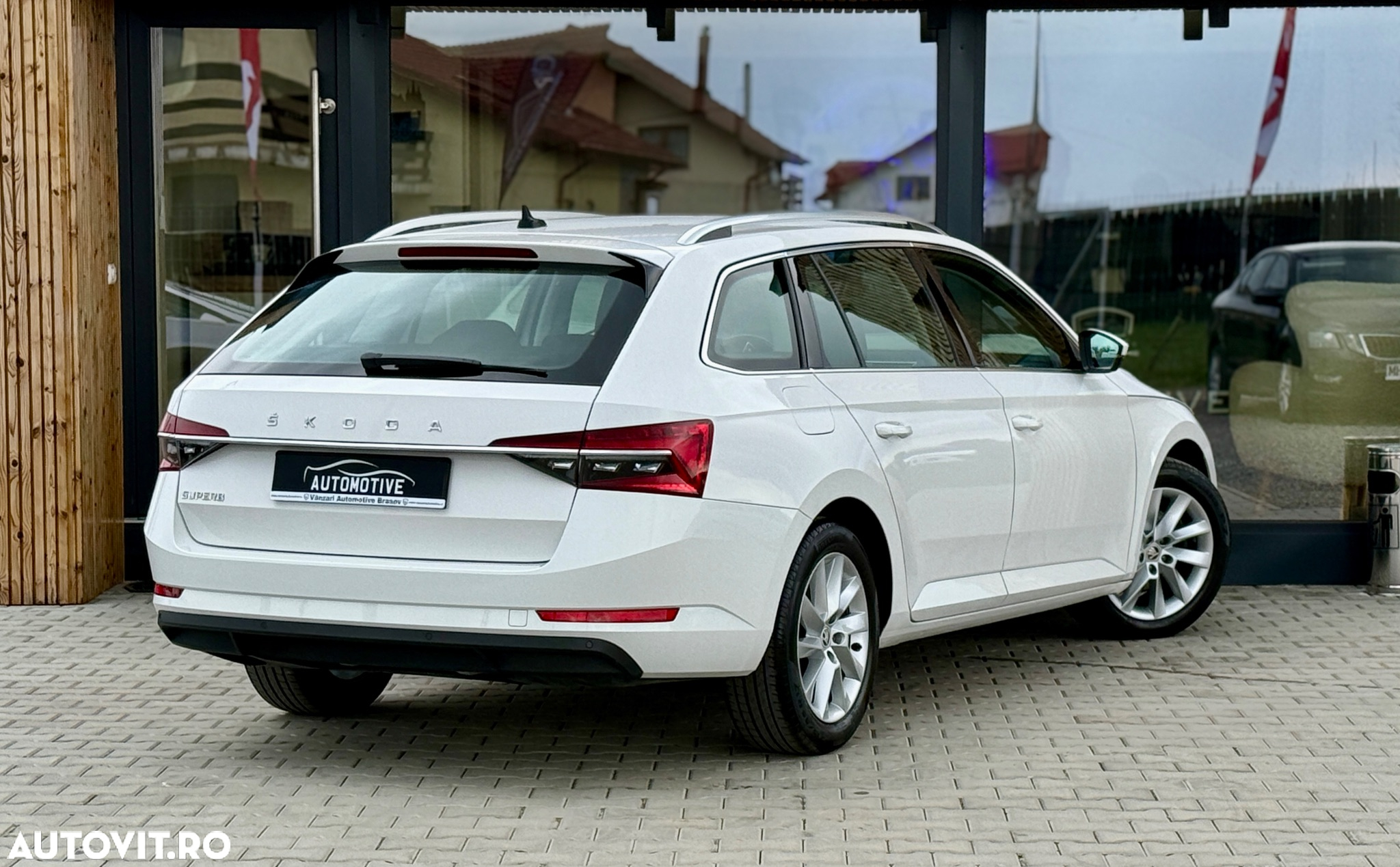 Skoda Superb 2.0 TDI DSG Style - 5