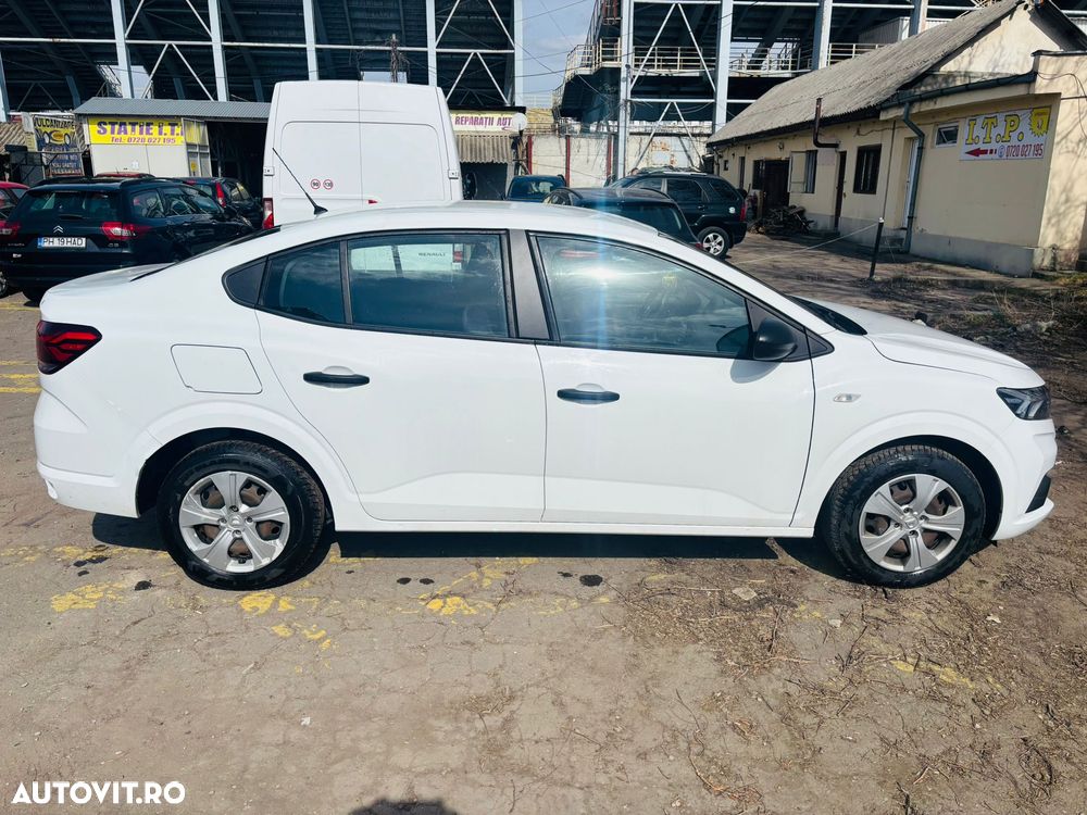 Dacia Logan TCe 90 Essential - 4