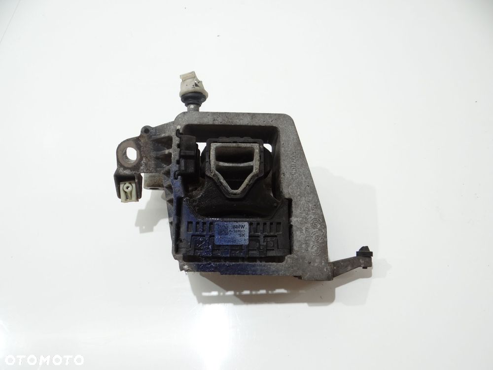 ŁAPA PODUSZKA SILNIKA PRAWA BMW X1 F48 B47C20A 6875630 - 2