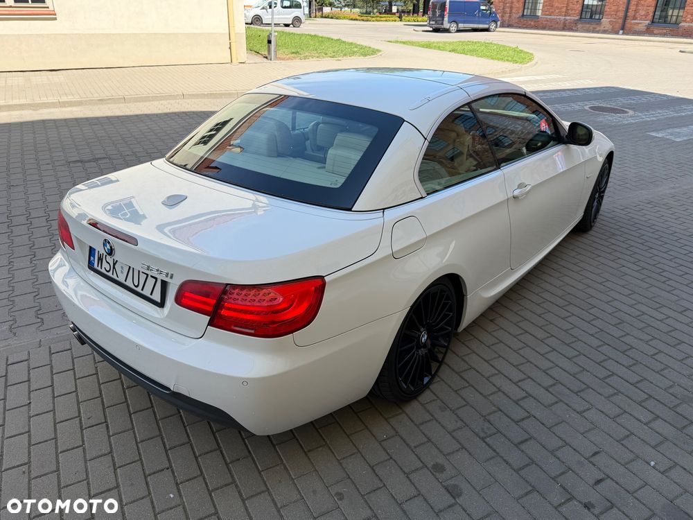 BMW Seria 3 330i - 13