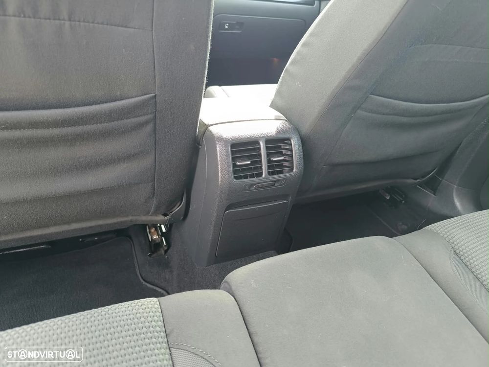 VW Golf Variant 1.6 TDi Confortline - 11