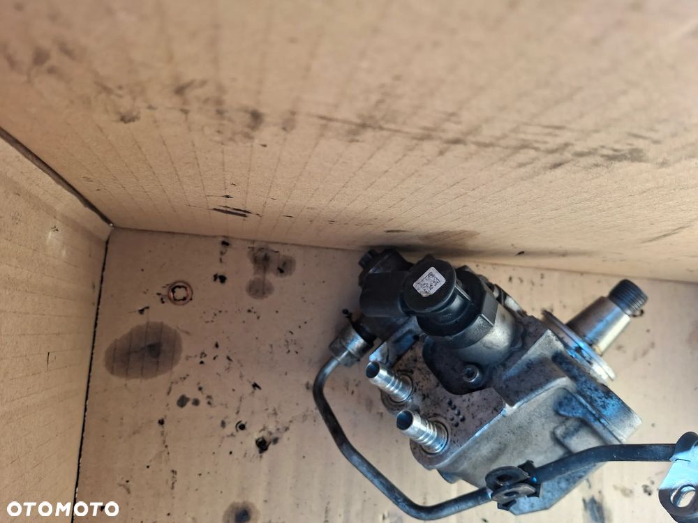 Wtryskiwacze VW 2,0TDI 03L130277 z Niemiec - 6