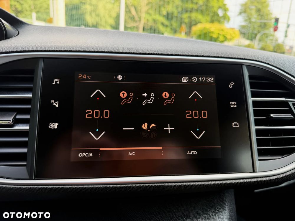 Peugeot 308 BlueHDi 130 Stop & Start Allure - 28