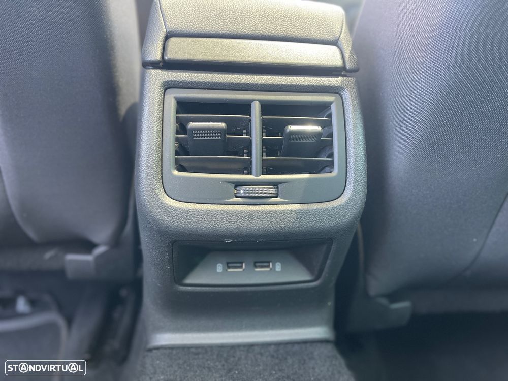 SEAT Leon ST 1.6 TDI Style S/S — fotografia 26