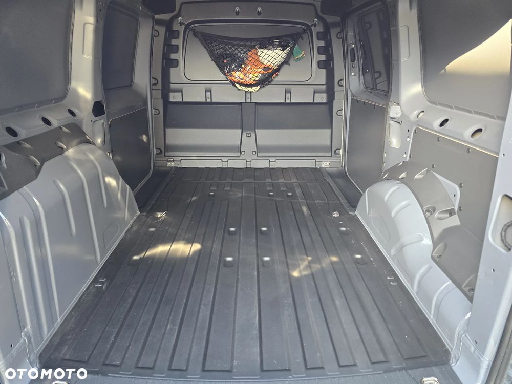 Volkswagen caddy - 6