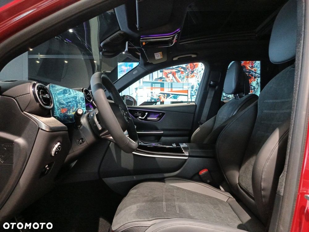 Mercedes-Benz GLC - 15