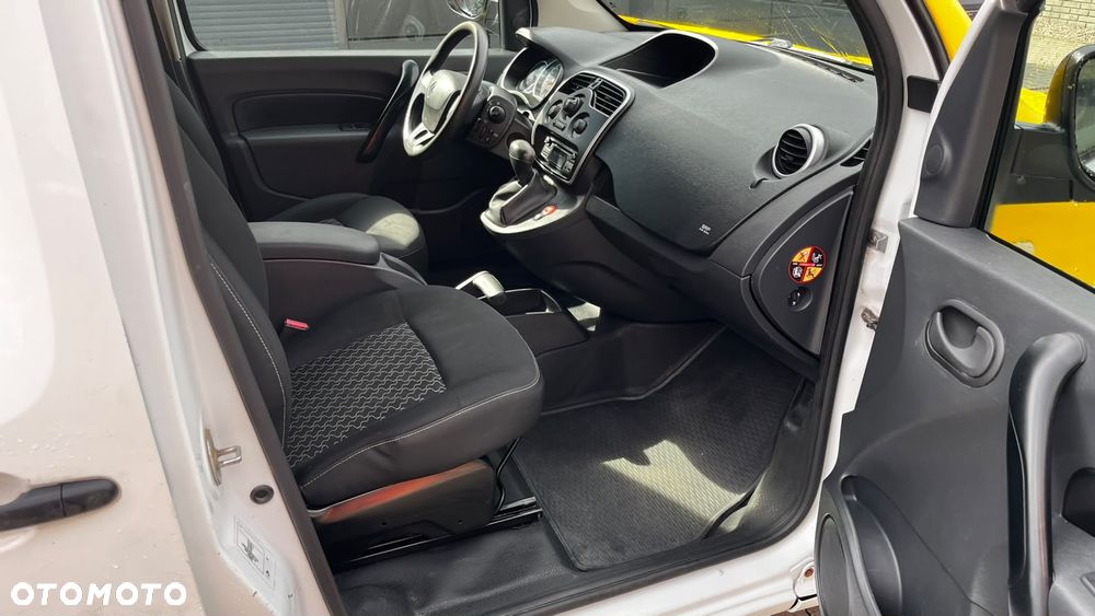 Renault 4 E-Tech - 16