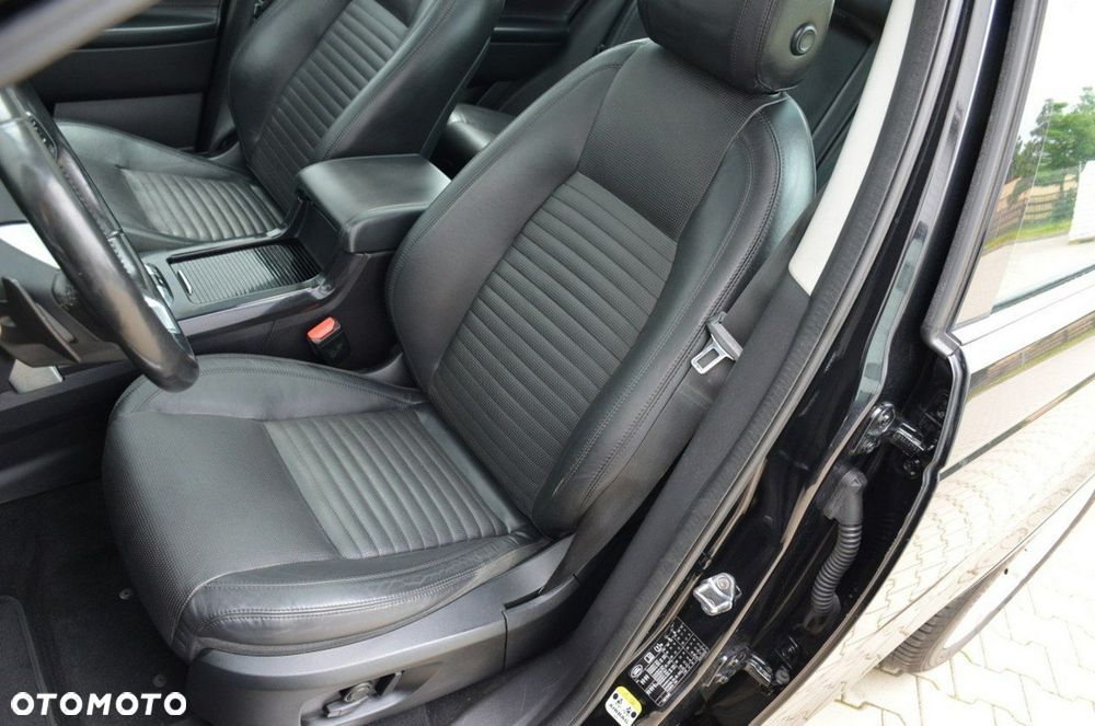 Land Rover Discovery Sport - 26