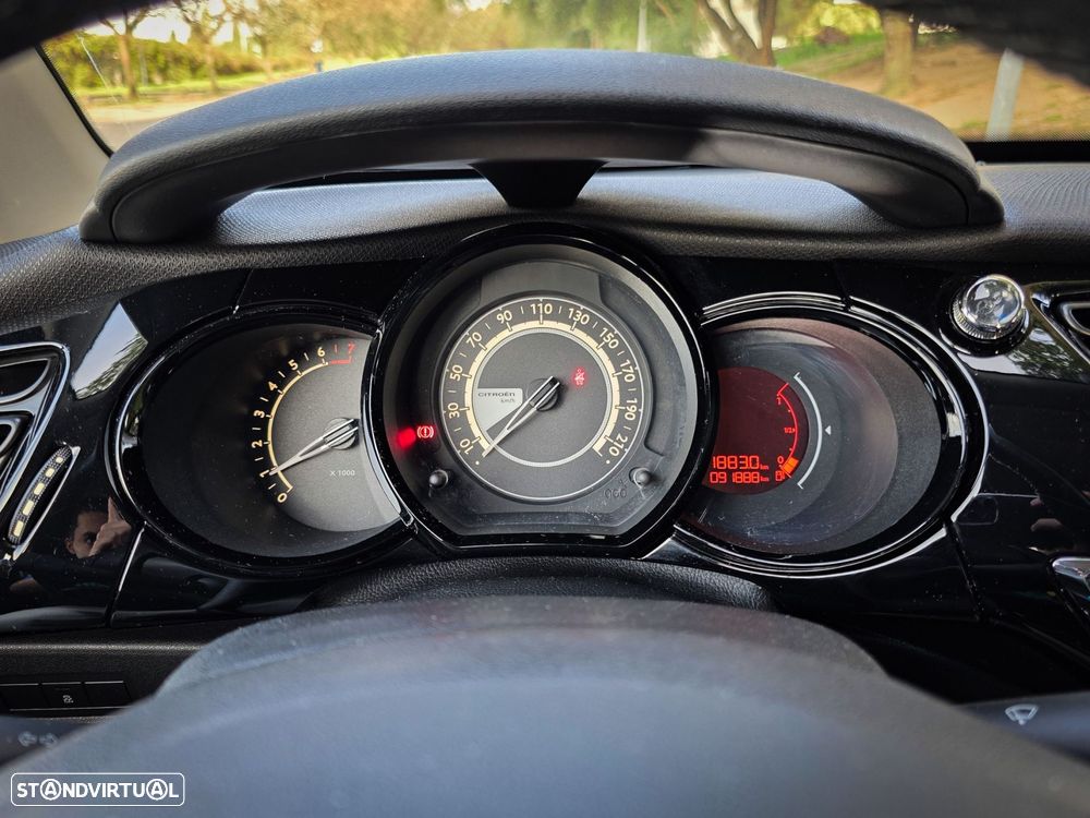 Citroën C3 1.2 PureTech Collection - 27