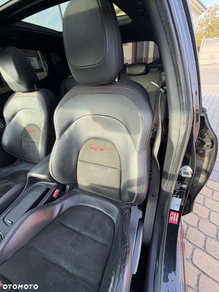 Kia Ceed - 8