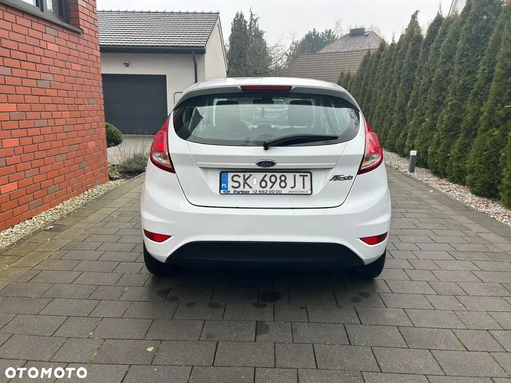 Ford Fiesta 1.5 TDCi Trend - 8