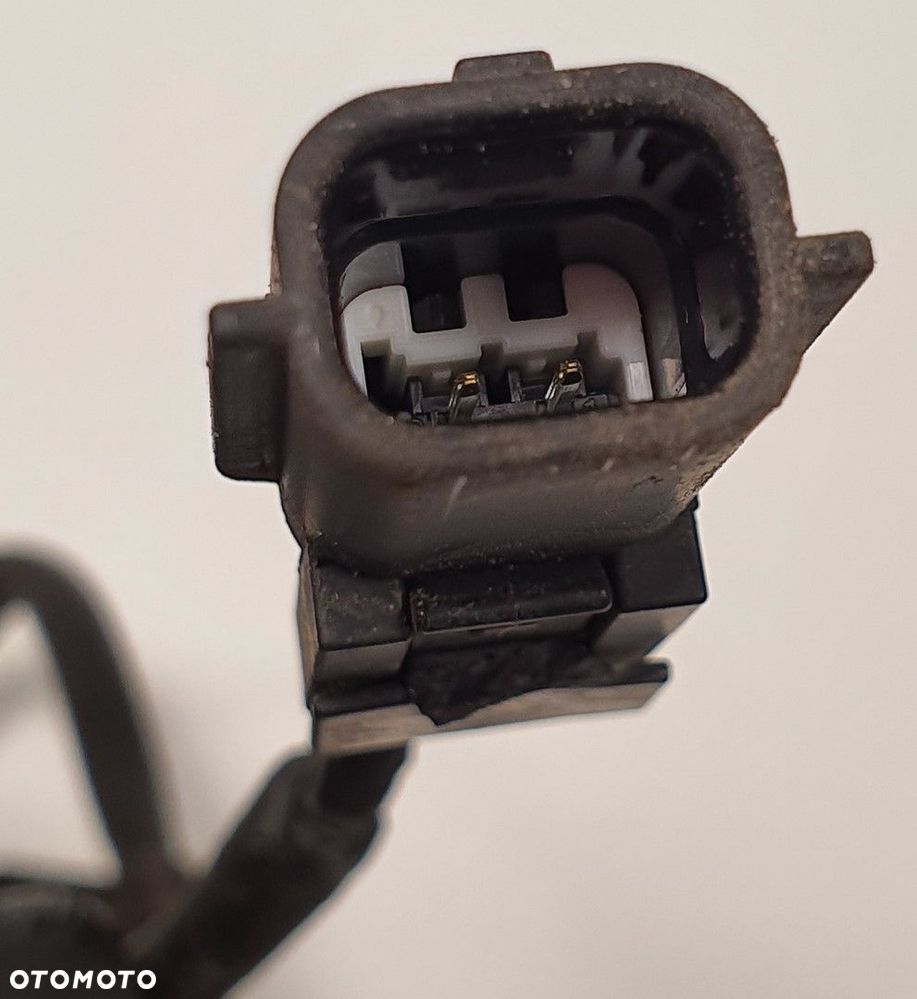 ZAMEK MASKI PRAWY INFINITI FX50 FX II - 3