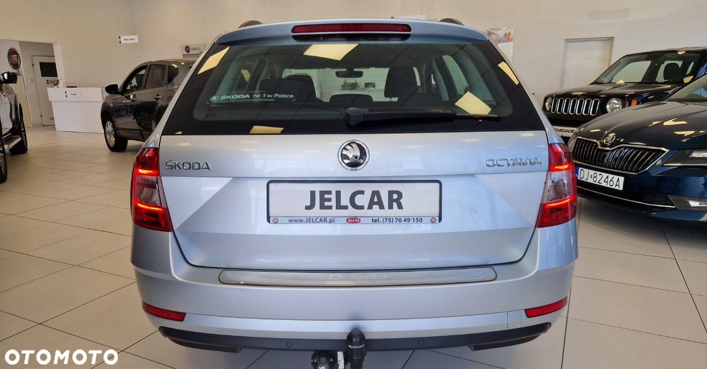 Skoda Octavia - 12